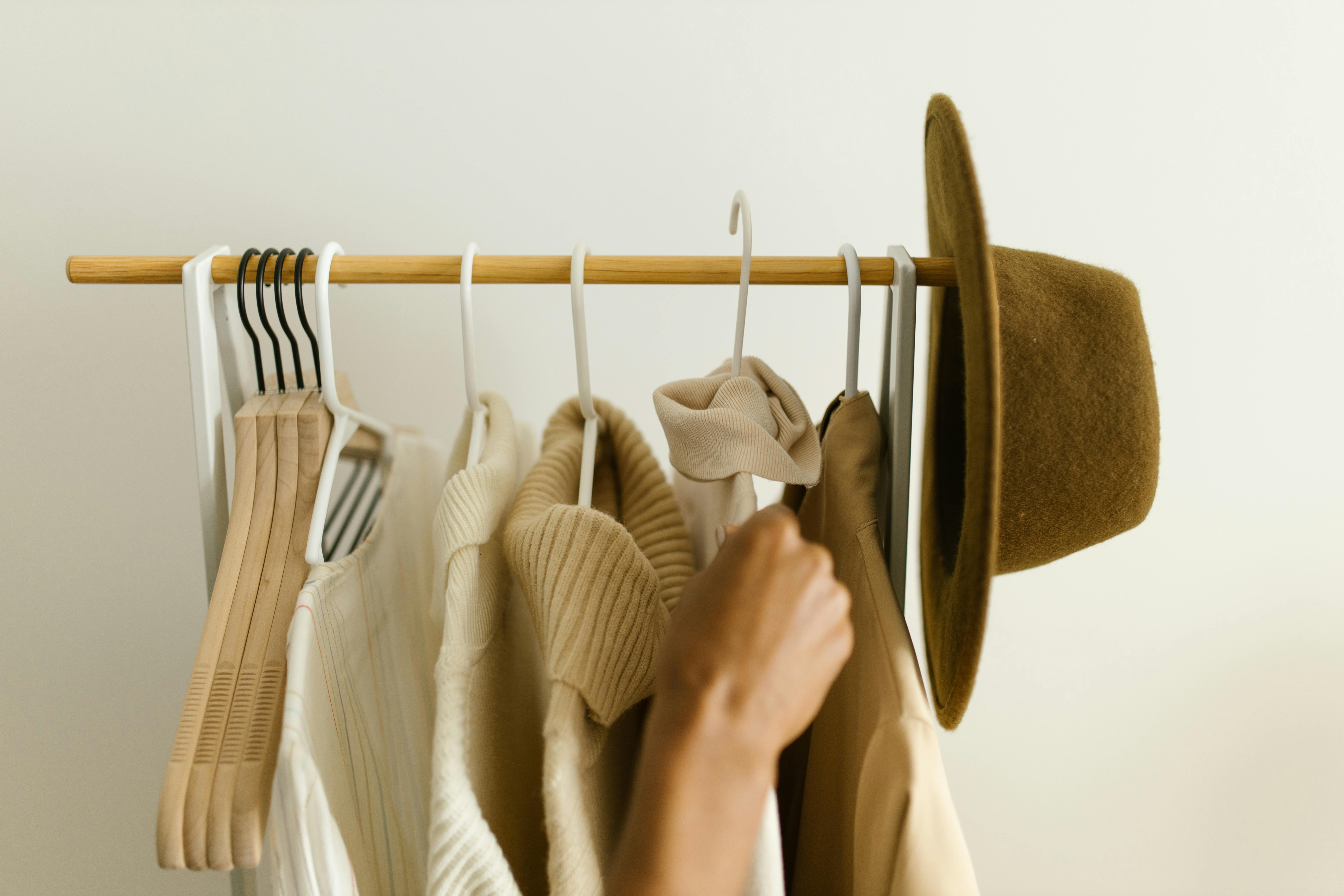 TikTok Shop Malaysia – Women’s Fashion Sees July Surge: Low-Priced Bestsellers Drive Growth, Livestreaming Emerges as Key Conversion Channel